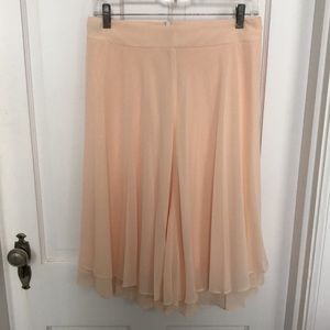 Beautiful Banana Republic Champagne Rose Midi Skirt.
